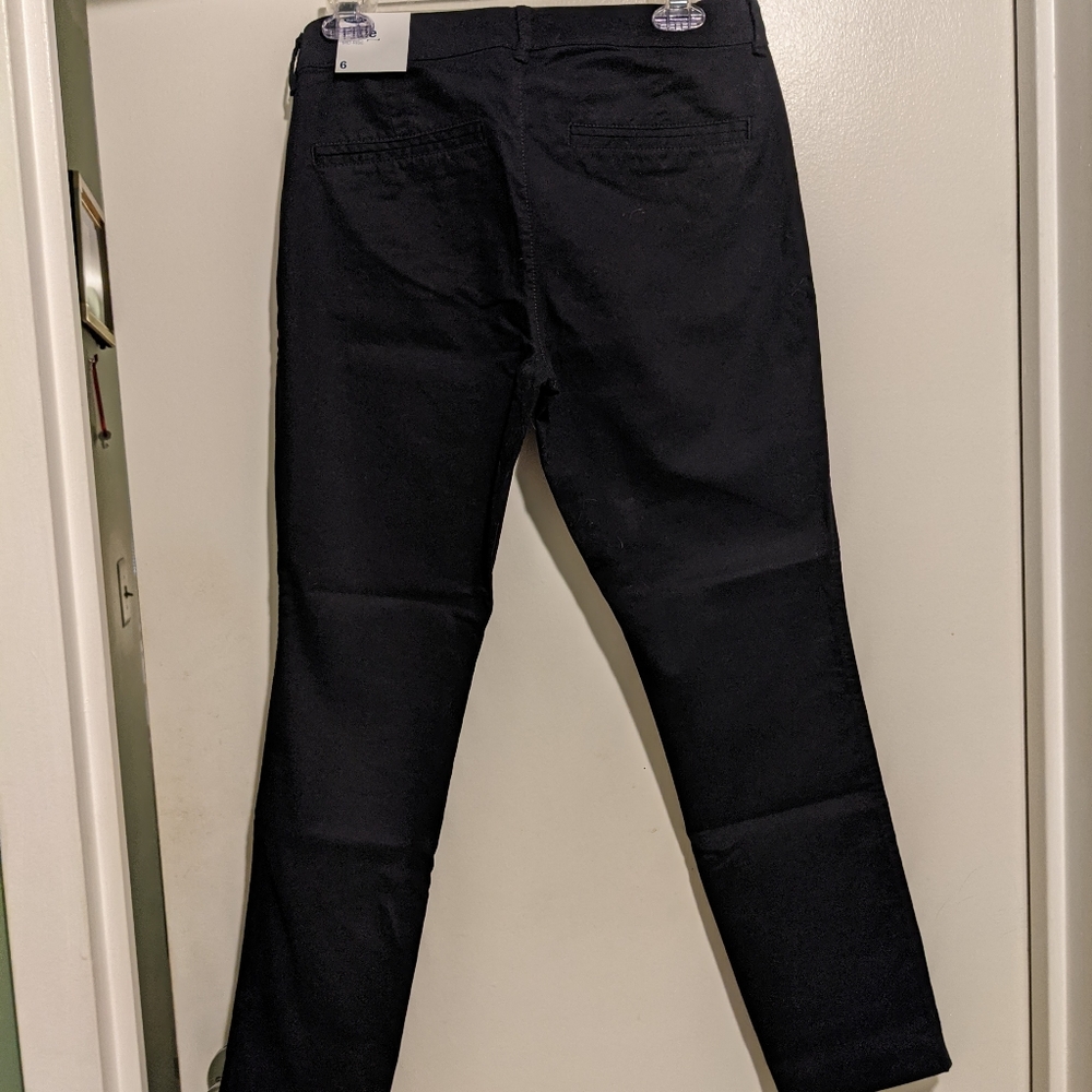 Old Navy Pixie Crop Pants Black